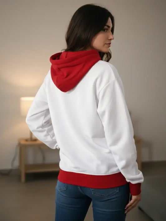 قبية مغربية بيضاء بقبعة حمراء لتشجيع المنتخب الوطني 🇲🇦⚽